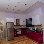 Апартаменты Metin *