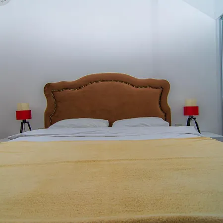 Metin Apartman Kerínia