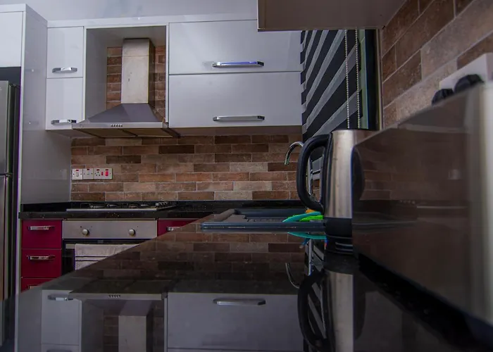 Metin アパート *