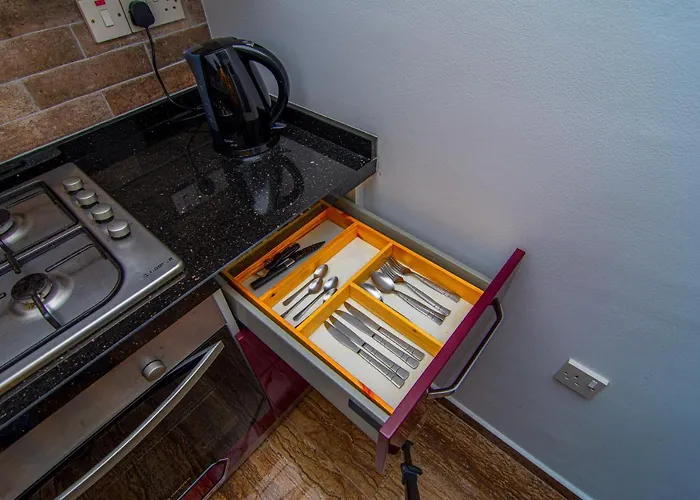 アパート Metin キレニア