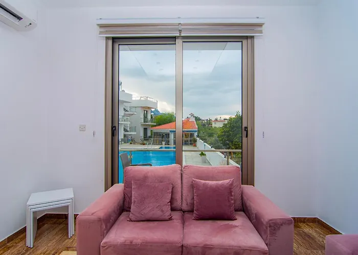 アパート Metin キレニア